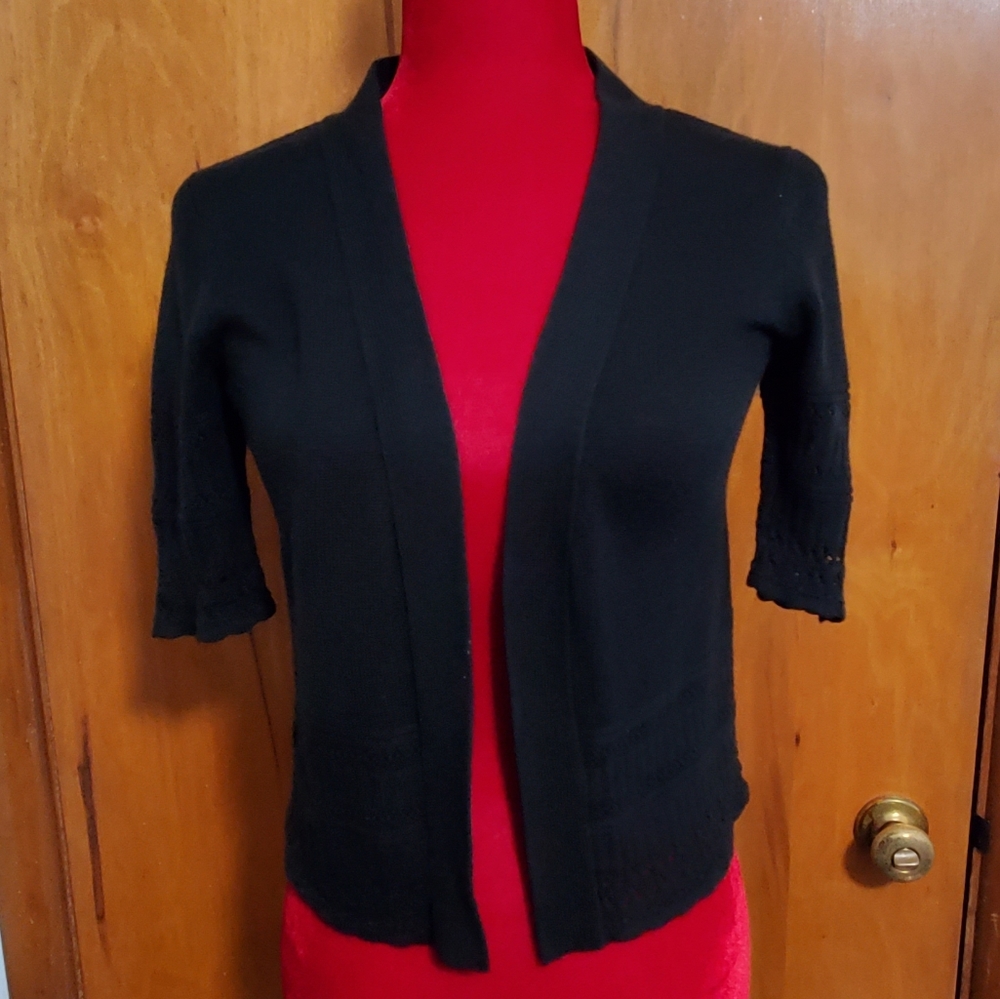 Liz Claiborne short sleeve sweater